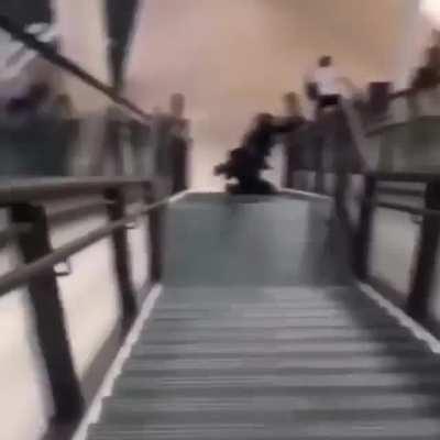 You’ll never take me alive coppers!!