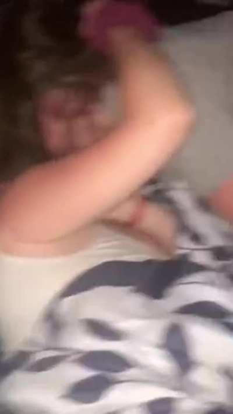 When the parent are out 😮