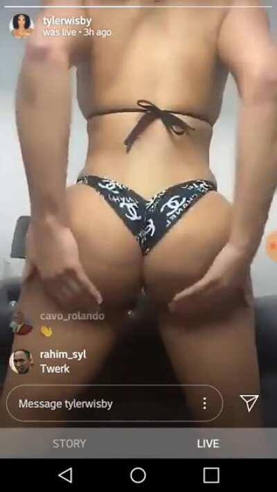 Tyler wisby bounce that booty 🍑🤤🤤🤤