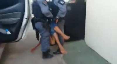 This is how Police in Brasil delivers wounded criminals to the hospital.