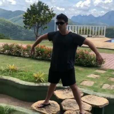 o Peter é um artista.