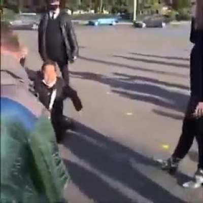 Nevasta de moderator protesteaza exasperata ca e WAGTHROmanii rai si face glume ofensatoare cu/despre mozi si nu intelege politica de moderare de pe cioromania