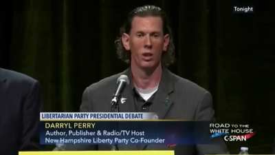 Gary Johnson being booed at the Libertarian National Convention in 2016 for supporting Driver's Licences