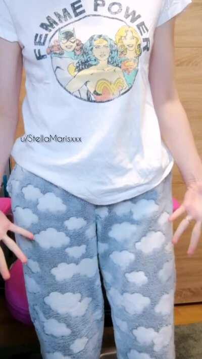 who wouldn't be embarrassed when they sit down on a chair and their clothes disappear....[OC]