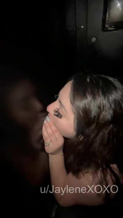 I wouldn't be at a glory hole if I didn't want to suck cock