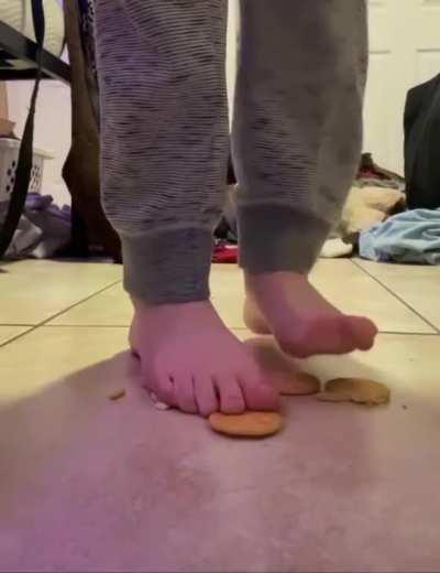 Who want the whole vid?