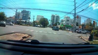 Another idiot with driver licence