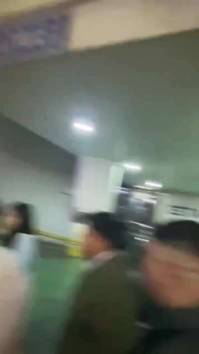 Despues del intento de cancelacion por parte de la militancia K a la pizzeria El Cuartito porque le hicieron honores a la vicepresidenta, asi estaba ayer, 150m de fila para entrar.