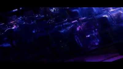 Можно геймить не поднимая головы. Клавиатура Centerpiece. Год выхода 2023. Стоимость $349. Есть и собственный проц и видеокарта.