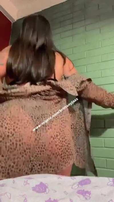 Hoy alguien del grupo dijo que compartieramos esta chulada de Brittany, y pues ahí tiene, esto va por la banda que es chida de por aquí ✌️