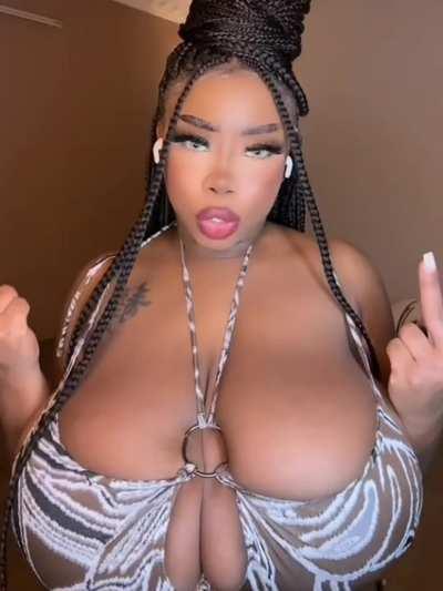 I Got Big Boobs (PMV)