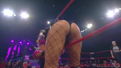 Angelina Love wrestles in an Impact ring for the 1st time since 2017!