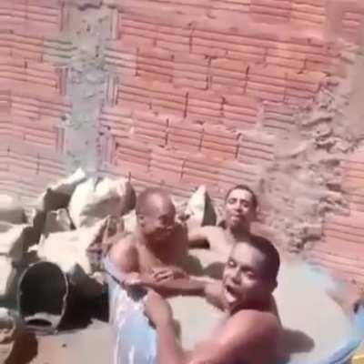 Cena da última social do charmes