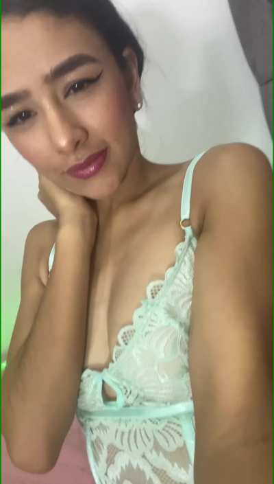 I might be tiny but I can drain you so hard!