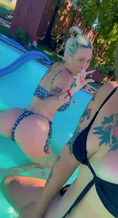 Leave a comment with your size, we wanna know who is the most sad pathetic micro clit here