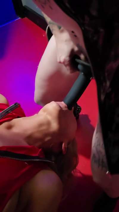 Canadian girls just wanna have fun [f] [f]