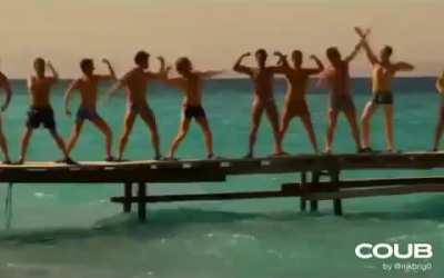 How do Wardens train their Navy