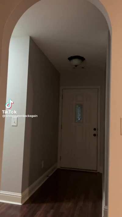 Flashing Nipples TikTok Trend