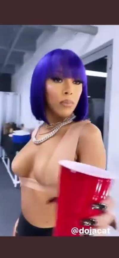 Doja Cat Pussy Talk BTS
