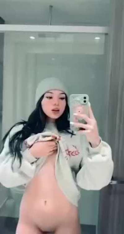 Upss, I forgot to wear panties