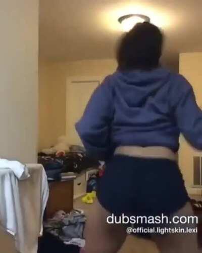 Lil thot twerking