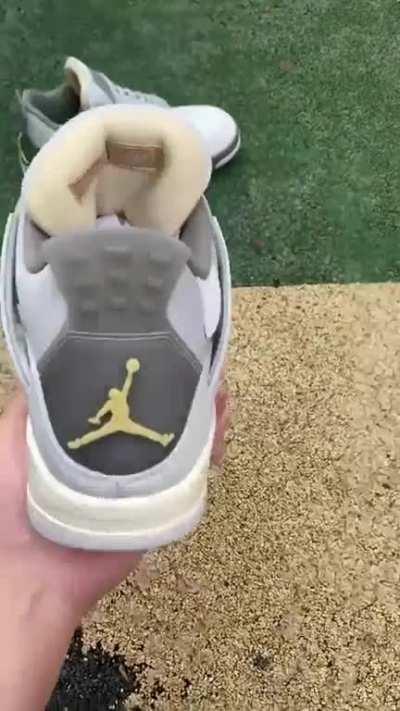 Jordan 4 Retro SE Craft Photon Dust - DV3742-021 FK36-47.5