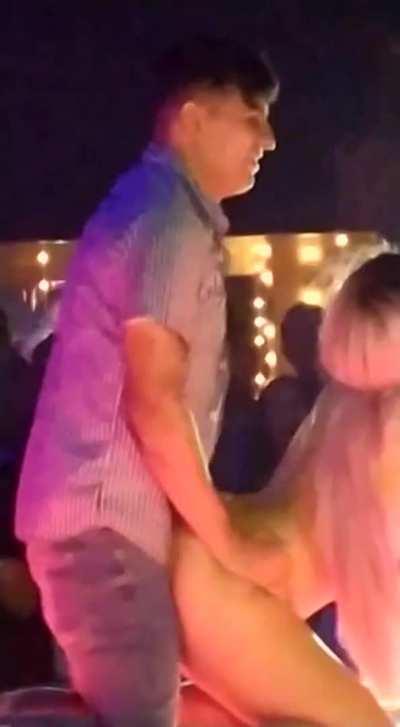 Mexican Standoff breaks loose