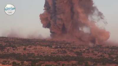 Al Nusra Front uses a big SVBIED on SAA building in Idlib Governorate, 2014