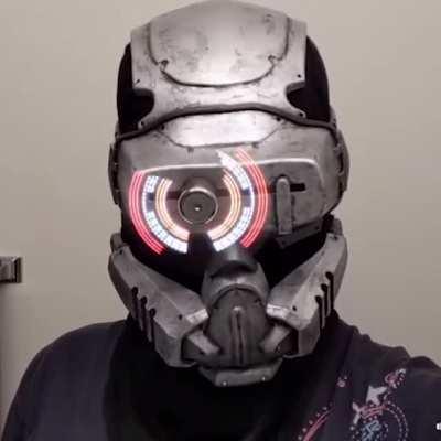 Dude took his cosplay to the next level and did knucklehead radar with a real hologram. Credit: Gabe Schulz.