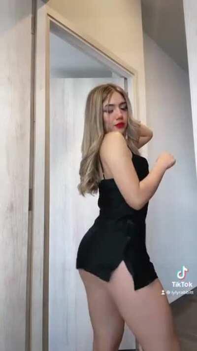 Lyly puede hacer conmigo lo que se le dé la gana...