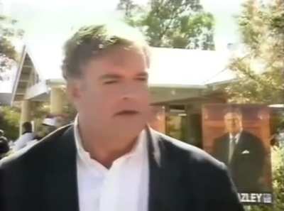 Kim Beazley speaking at a polling booth in the Division of Brand shortly before polls closed, as covered by Heather Ewart on the night of the 1998 federal election, 3 October 1998