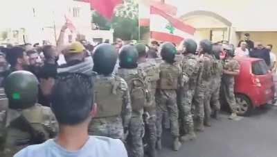 lübnan’daki anti-ermeni pro-erdoğancı gösteri yapan lübnanlı çomarlara svihs