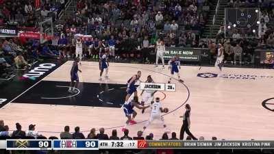 [Highlight] Reggie Jackson and DeAndre Jordan dismantle the Clippers defense down the stretch with basic pick and roll actions and isos