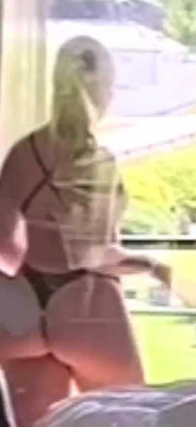 Best ass in the bizz.