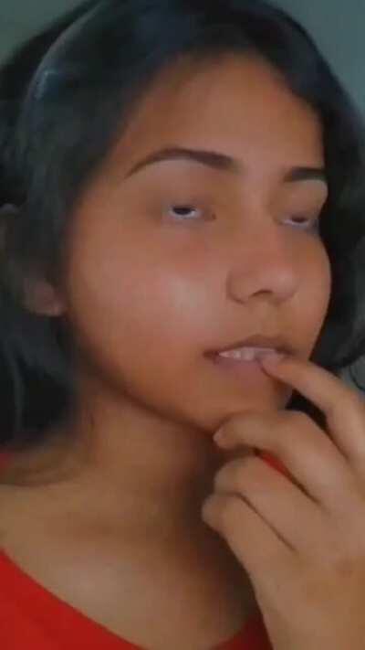 That girl's face tho