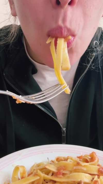 Make my noodles more nutritious. {Vore}