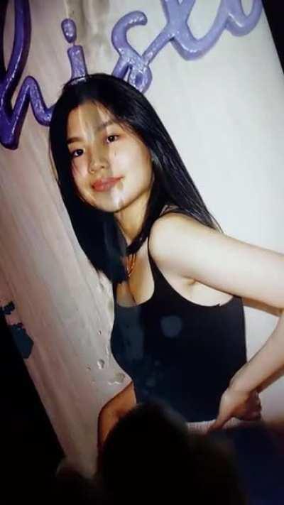 Naputukan rin si crush 🤤