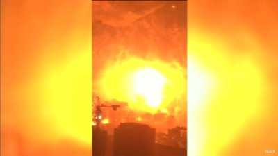 I think that might be a gas station...