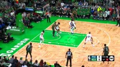 [Highlight] Marcus Smart with the first bucket of the 2022-23 NBA season