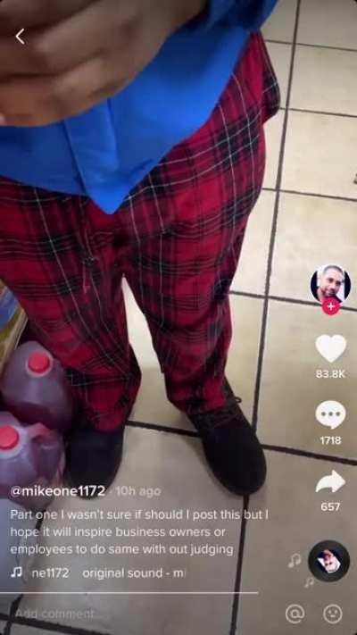 Supposed richest country in the world yet children are stealing food to survive. This shopkeeper deserves praise