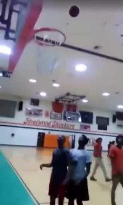 shit at least that nigga took it wit em