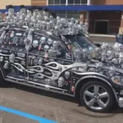 Skullcar +20 speed +100 💀