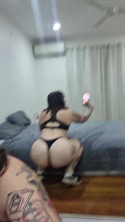 Need a volunteer to be my post workout cardio @savannaislandonof