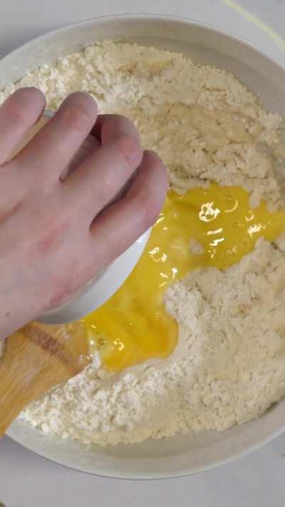 No Kneading Required: Make Perfect Cinnamon Rolls in 60 Minutes!