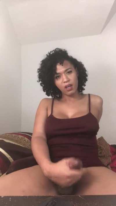 Ebony with Big Boobs Cumming💦😛