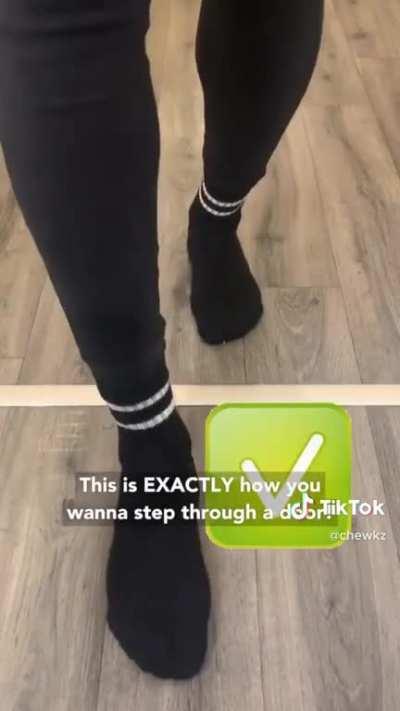 i thought this was really interesting wanted to share :) Credit on tiktok to @/chewkz