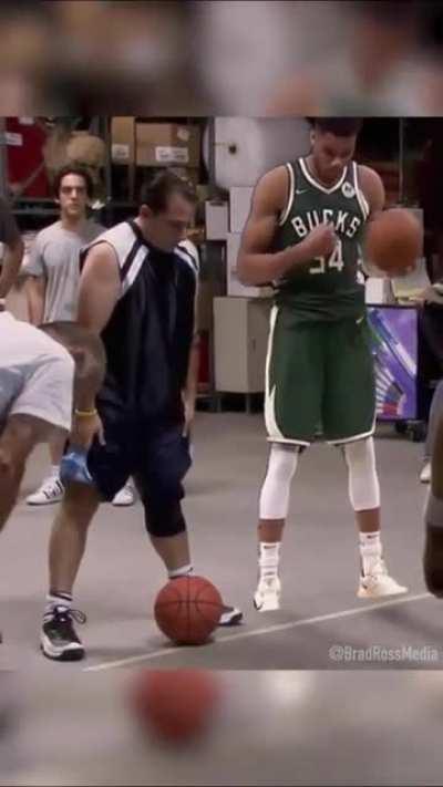 Michael Scottokounmpo