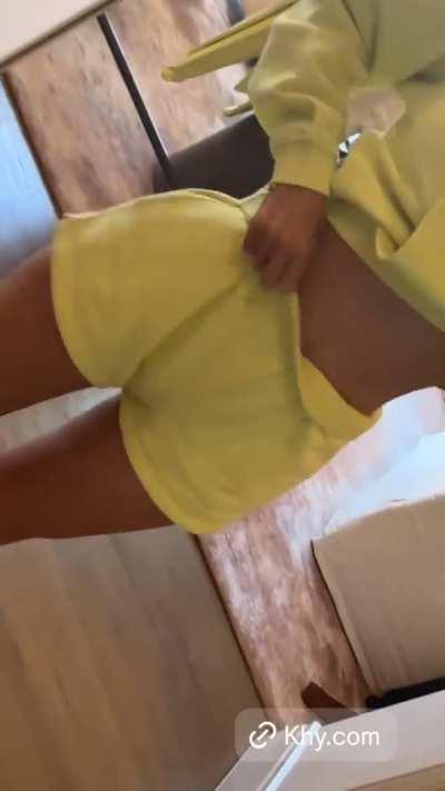 KHY by Kylie Jenner [IG STORIES]