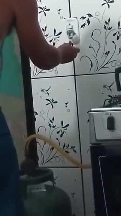 El es un hombre enfocado, que se compromete y tiene mucha voluntad...