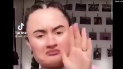 Wo*an🤮🤮🤮 are unfunny